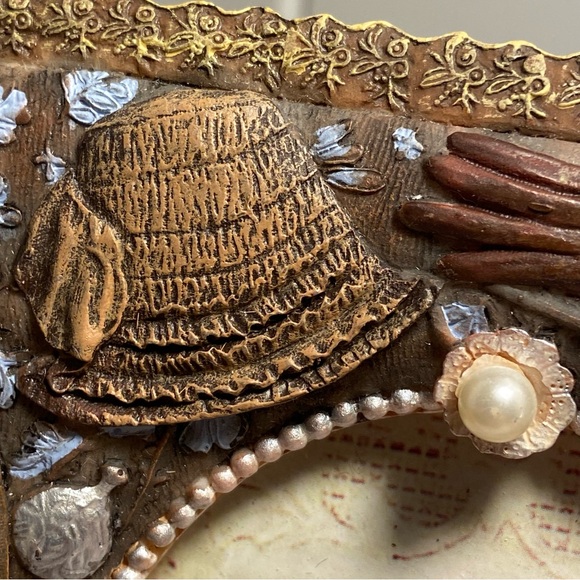 Vintage 90s Victorian outfit theme Resin Picture Frame 3D dress hat fan decor - Picture 12 of 16